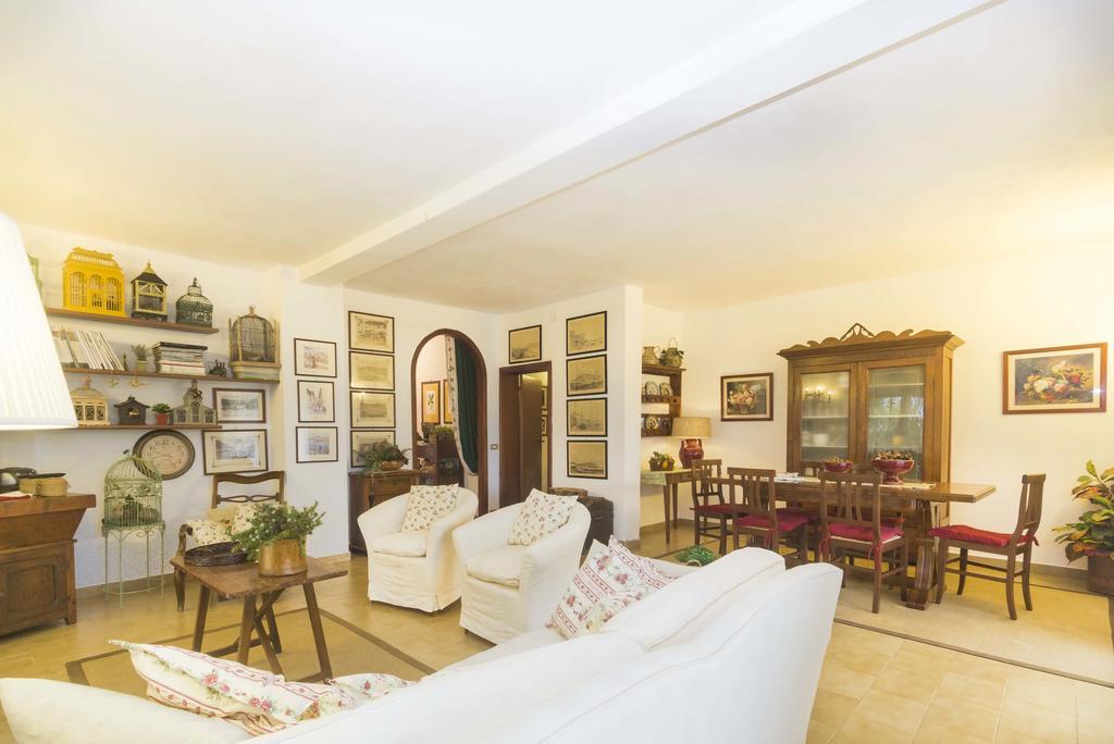 Villa Monserrato - Goelba Porto Azzurro Pokoj fotografie
