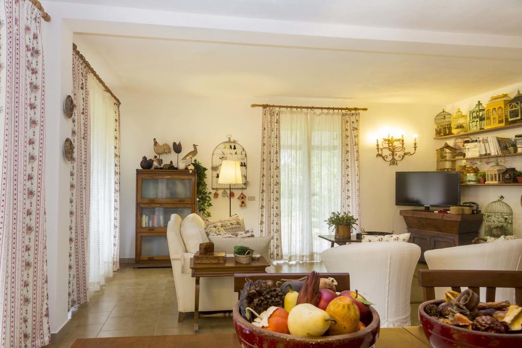 Villa Monserrato - Goelba Porto Azzurro Pokoj fotografie
